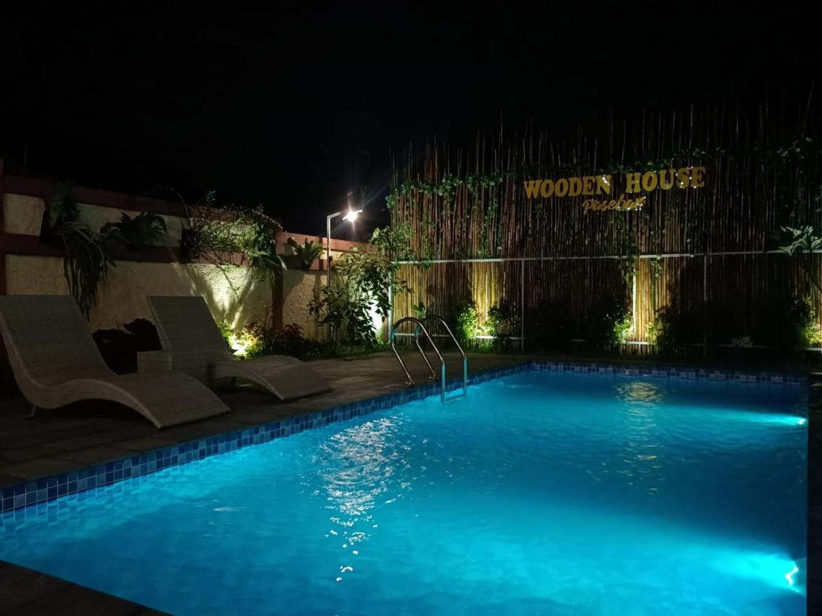 Wooden House Paseban Villa Bogor Exterior photo