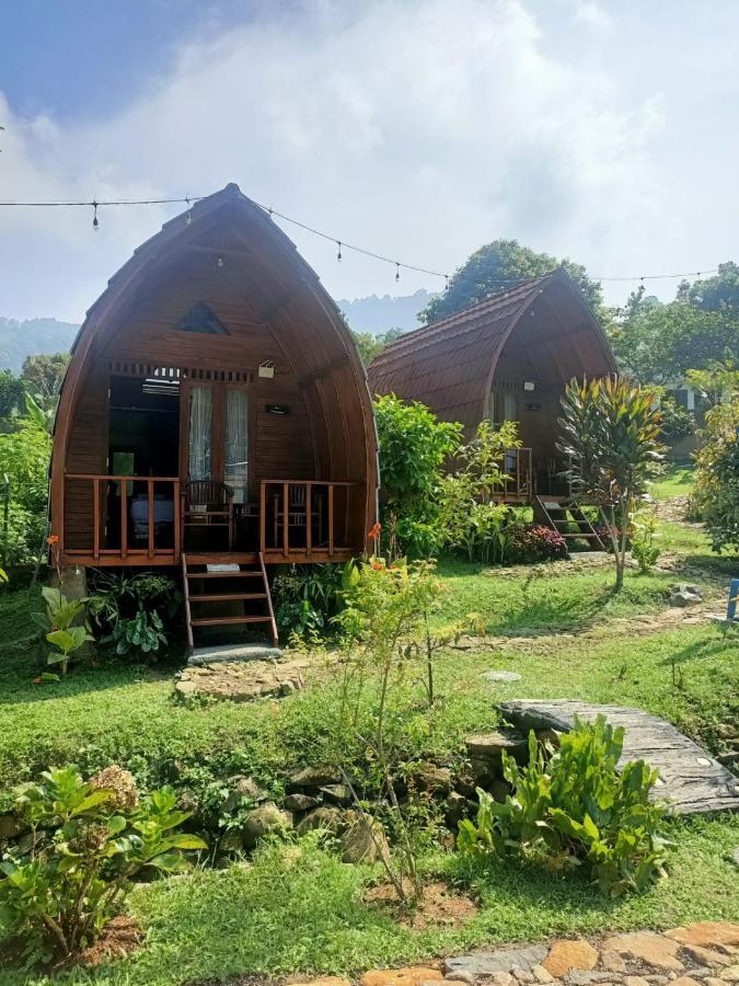 Wooden House Paseban Villa Bogor Exterior photo
